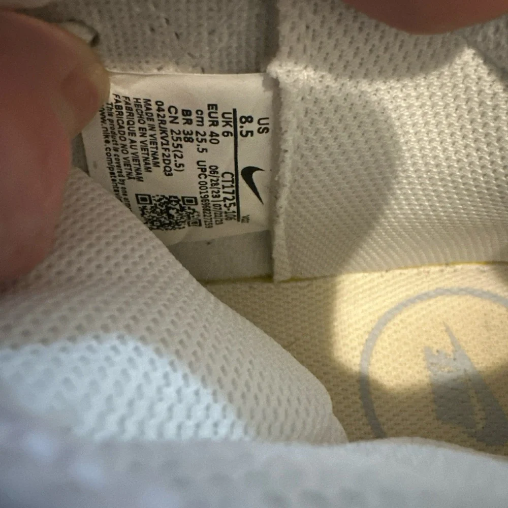Nike Court Royale 2 Mid 'White Blue Tint' CT1725-106 2023 Women's US 8.5‎